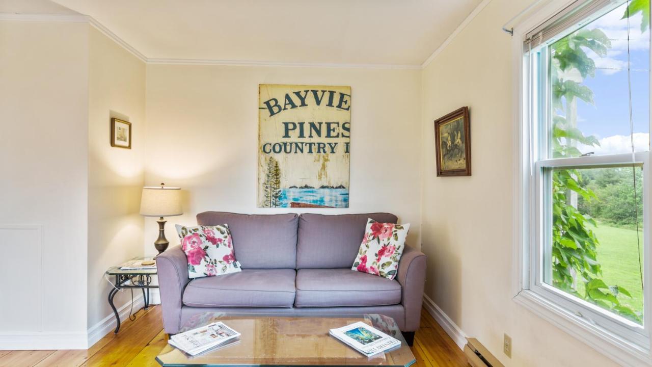 Bayview Pines Country Inn B&B Махоун Бей Екстериор снимка