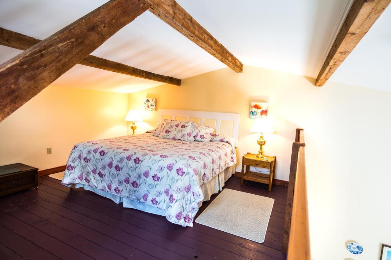 Bayview Pines Country Inn B&B Махоун Бей Екстериор снимка